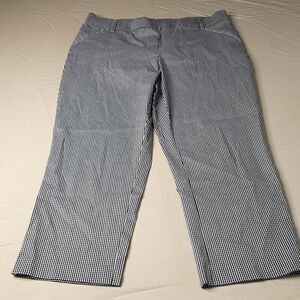 Rafaella Comfort Black and White Stretchy Cropped Pants